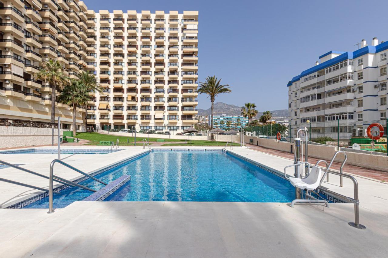 Amazing Views Beachfront Apartment With Swimming Pool Benalmádena Extérieur photo